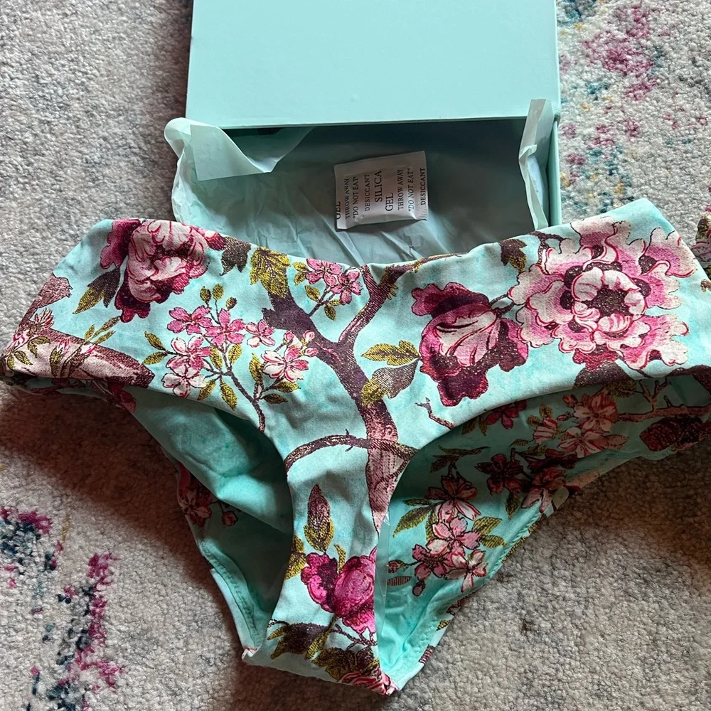 🌸🌺🌞SET, SKIMS x Roberto Cavalli Floral Bikini Set - Fagianella Print NWT🌸🌺💐 - Picture 3 of 14